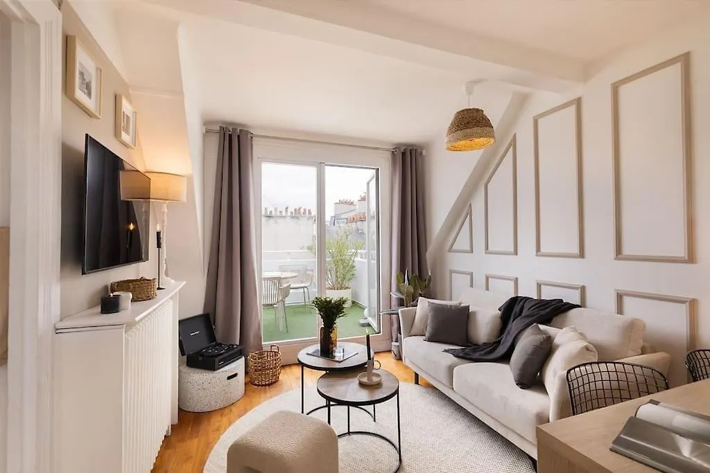 Apartment Amalfi - Studio Et Terrace A Auteuil Paris