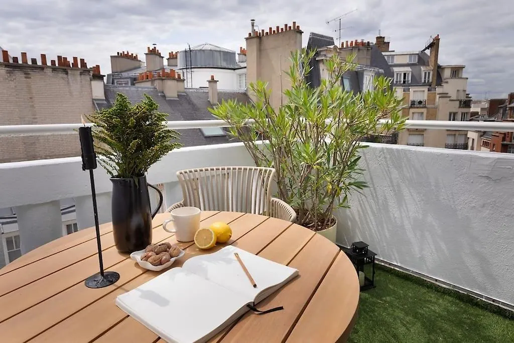 Amalfi - Studio Et Terrace A Auteuil Paris 0*,